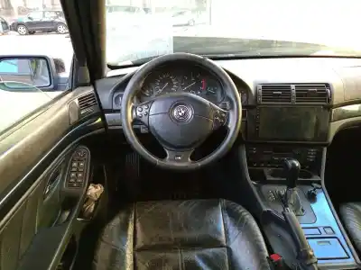 Scrapping Vehicle bmw 5 (e39) 530 d of the year 2001 powered 306d1