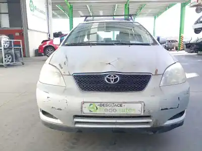 Scrapping Vehicle toyota corolla (_e12_) 2.0 d-4d (cde120r_, cde120l_) of the year 2002 powered 1cdftv