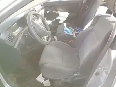 Scrapping Vehicle toyota corolla (_e12_) 2.0 d-4d (cde120r_, cde120l_) of the year 2002 powered 1cdftv