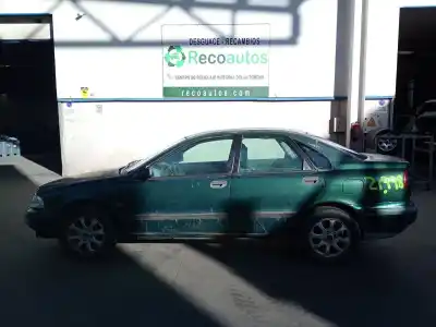 Veículo de Sucata VOLVO S40 I (644) 1.9 DI do ano 1999 alimentado D4192T2