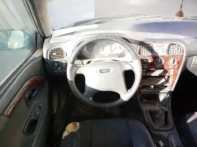 Veículo de Sucata volvo s40 i (644) 1.9 di do ano 1999 alimentado d4192t2