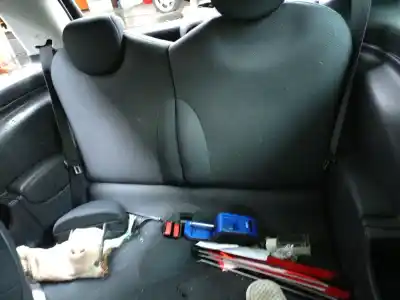 Здавання транспортного засобу mini mini (r50, r53) one d року 2004 потужний 1nd