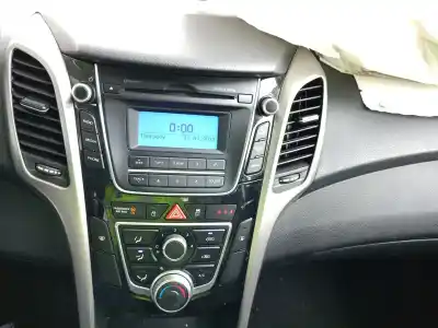 Veículo de Sucata hyundai i30 (gd) 1.4 crdi do ano 2016 alimentado d4fc