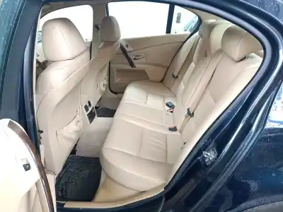 Sloopvoertuig bmw 5 (e60) 530 d van het jaar 2005 aangedreven 306d3