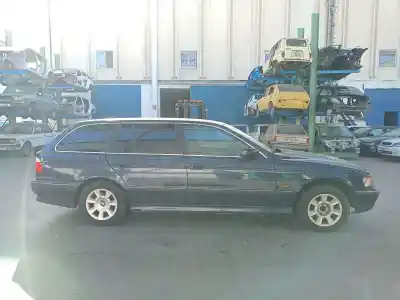Veicolo di demolizione bmw 5 touring (e39) 525 tds dell'anno 1997 alimentato 256t1