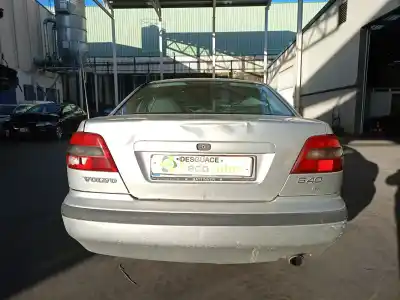 Veículo de Sucata volvo s40 i (644) 1.8 do ano 2000 alimentado b4184s2