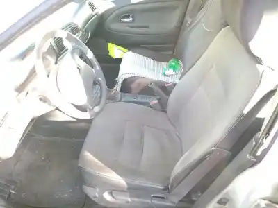 Veículo de Sucata volvo s40 i (644) 1.8 do ano 2000 alimentado b4184s2