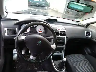 Veicolo di demolizione peugeot 307 cc (3b) 1.6 16v dell'anno 2008 alimentato nfu