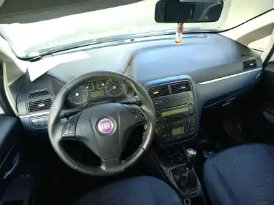 Scrapping Vehicle fiat grande punto van (199_) 1.3 jtd multijet (199cxd1b) of the year 2007 powered 199a3000