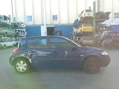 Scrapping Vehicle renault megane ii (bm0/1_, cm0/1_) 1.5 dci (bm0f, bm0t, bm2b, cm0f, cm0t) of the year 2004 powered k9kd722