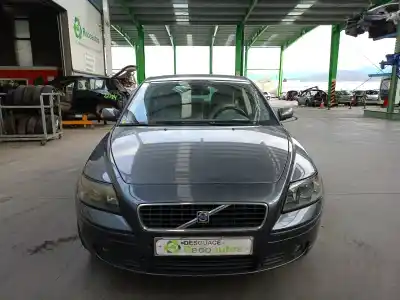 Veículo de Sucata volvo s40 ii (544) 2.0 d do ano 2005 alimentado d4204t