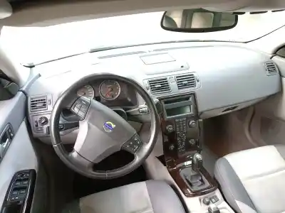 Veículo de Sucata volvo s40 ii (544) 2.0 d do ano 2005 alimentado d4204t