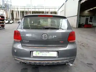 Veículo de Sucata volkswagen polo v (6r1, 6c1) 1.6 tdi do ano 2009 alimentado cayb