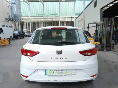 Здавання транспортного засобу seat leon (5f1) 1.2 tsi року 2018 потужний cyvb