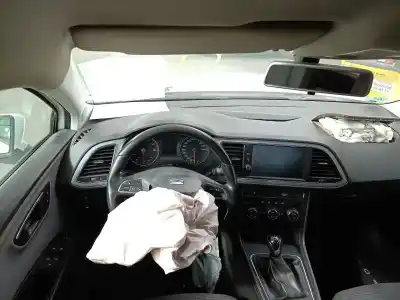Здавання транспортного засобу seat leon (5f1) 1.2 tsi року 2018 потужний cyvb