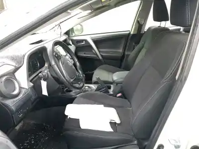 Scrapping Vehicle toyota rav 4 iv (_a4_) 2.5 hybrid (ava42_) of the year 2018 powered 2arfxe