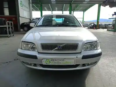 Veículo de Sucata volvo s40 i (644) 1.8 i do ano 2000 alimentado b4184sm