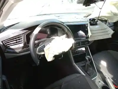 Scrapping Vehicle volkswagen taigo (cs1) 1.0 tsi of the year 2022 powered dlaa