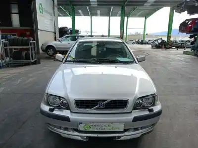 Veículo de Sucata volvo s40 i (644) 1.8 do ano 2002 alimentado b4184s2