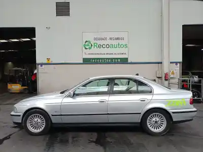 Scrapping Vehicle BMW 5 (E39) 525 TDS of the year 1999 powered 256T1