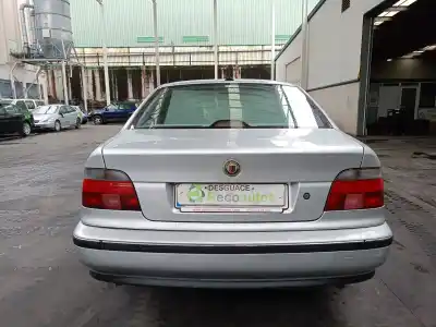 Veicolo di demolizione bmw 5 (e39) 525 tds dell'anno 1999 alimentato 256t1