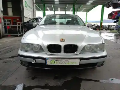 Veicolo di demolizione bmw 5 (e39) 525 tds dell'anno 1999 alimentato 256t1