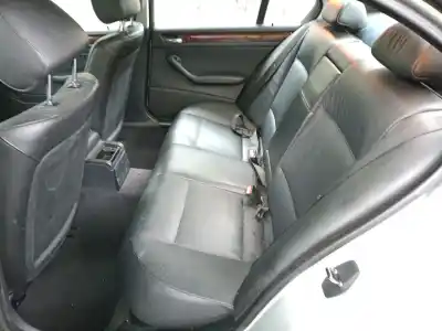 Veículo de Sucata bmw 3 (e46) 320 d do ano 2002 alimentado 204d4