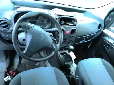 Veículo de Sucata peugeot bipper (aa_) 1.3 hdi 75 do ano 2014 alimentado 199a9000