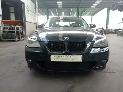 Sloopvoertuig bmw 5 (e60) 525 i van het jaar 2004 aangedreven 256s5
