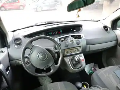 Здавання транспортного засобу renault                                            scénic ii (jm0/1_)                                                                                                                                                                                                                                         1.9 dci (jm0g, jm12, jm1g, jm2c) року 2005 потужний f9q d8