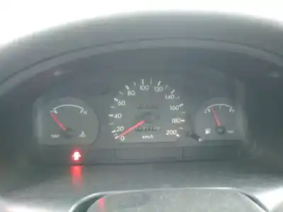 Veículo de Sucata hyundai accent i (x-3) 1.3 i 12v do ano 1998 alimentado g4eh