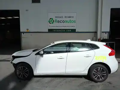 Здавання транспортного засобу VOLVO V40 FASTBACK (525) D2 року 2019 потужний D 4204 T13