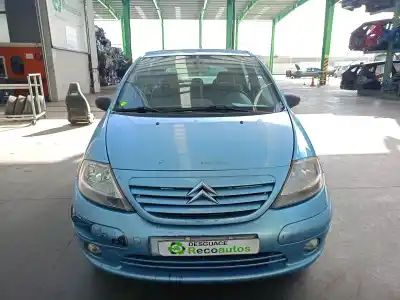 Véhicule à la ferraille citroen c3 i (fc_, fn_) 1.4 hdi de l'année 2004 alimenté 8hx (dv4td)
