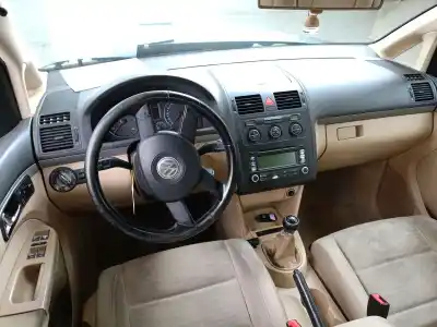 Scrapping Vehicle volkswagen touran (1t1, 1t2) 2.0 tdi 16v of the year 2004 powered bkd