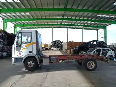 Veículo de Sucata IVECO DAILY II CAJA/CHASIS 35-12 (15130311, 15130411, 15131111, 15131204, 15131211,... do ano 1998 alimentado 804045