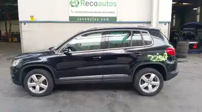 Veículo de Sucata VOLKSWAGEN TIGUAN (5N_) 2.0 TDI do ano 2012 alimentado CFFB