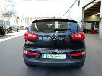 Veicolo di demolizione kia sportage iii (sl) 1.7 crdi dell'anno 2011 alimentato d4fd