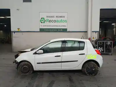 Véhicule à la ferraille renault                                            clio iii (br0/1, cr0/1)                                                                                                                                                                                                                                    1.5 dci (c/br0g, c/br1g)                                                                                                                                                                                                                                   de l'année 2007 alimenté k9km768