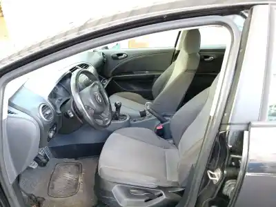 Veículo de Sucata seat leon (1p1) 1.9 tdi do ano 2007 alimentado bxe