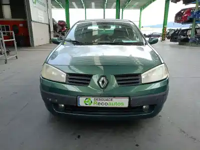 Verschrottungsfahrzeug renault megane ii sedán (lm0/1_) 1.9 dci (lm0g, lm1g, lm2c) des jahres 2003 angetrieben f9q b8