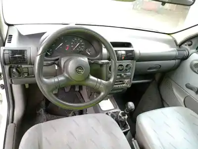 Здавання транспортного засобу opel corsa b (s93) 1.2 i (f08, f68, m68) року 1994 потужний 12 nz