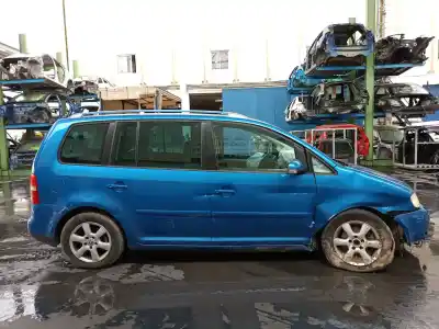 Здавання транспортного засобу vw                                                   року 2004 потужний azv