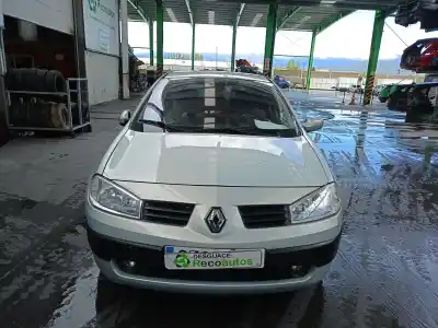 Scrapping Vehicle renault megane ii (bm0/1_, cm0/1_) 1.9 dci (bm0g, cm0g) of the year 2004 powered f9qb800