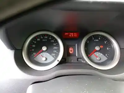 Scrapping Vehicle renault megane ii (bm0/1_, cm0/1_) 1.9 dci (bm0g, cm0g) of the year 2004 powered f9qb800