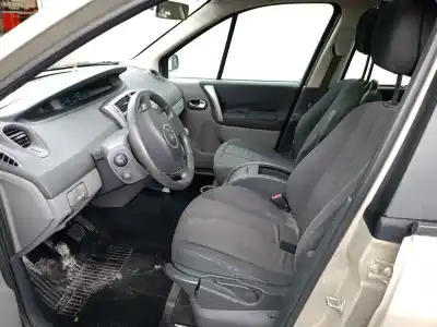 Здавання транспортного засобу renault scénic ii (jm0/1_) 1.6 16v (jm1r) року 2008 потужний k4m 97