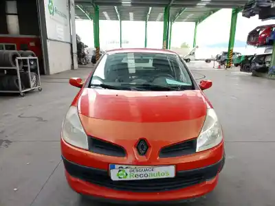 Scrapping Vehicle renault clio iii (br0/1, cr0/1) 1.2 16v (br02, br0j, br11, cr02, cr0j, cr11) of the year 2006 powered d4fd740
