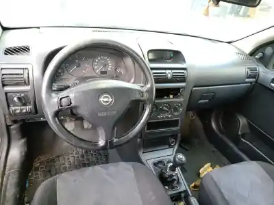 Scrapping Vehicle opel astra g fastback (t98) 2.0 di (f08, f48) of the year 1999 powered x20dtl