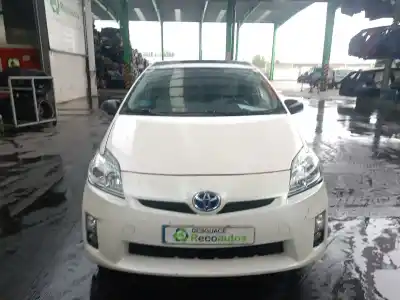 Здавання транспортного засобу toyota prius (nhw30) executive року 2010 потужний 2zr