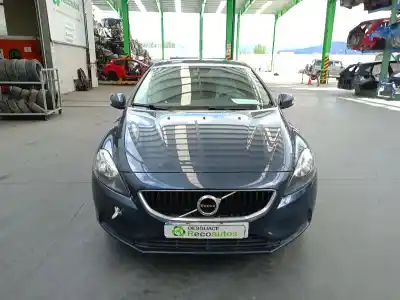 Здавання транспортного засобу volvo v40 fastback (525) d2 року 2018 потужний d4204t8