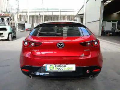 Scrapping Vehicle mazda 3 fastback (bp) 2.0 skyactiv-g m hybrid of the year 2022 powered pe